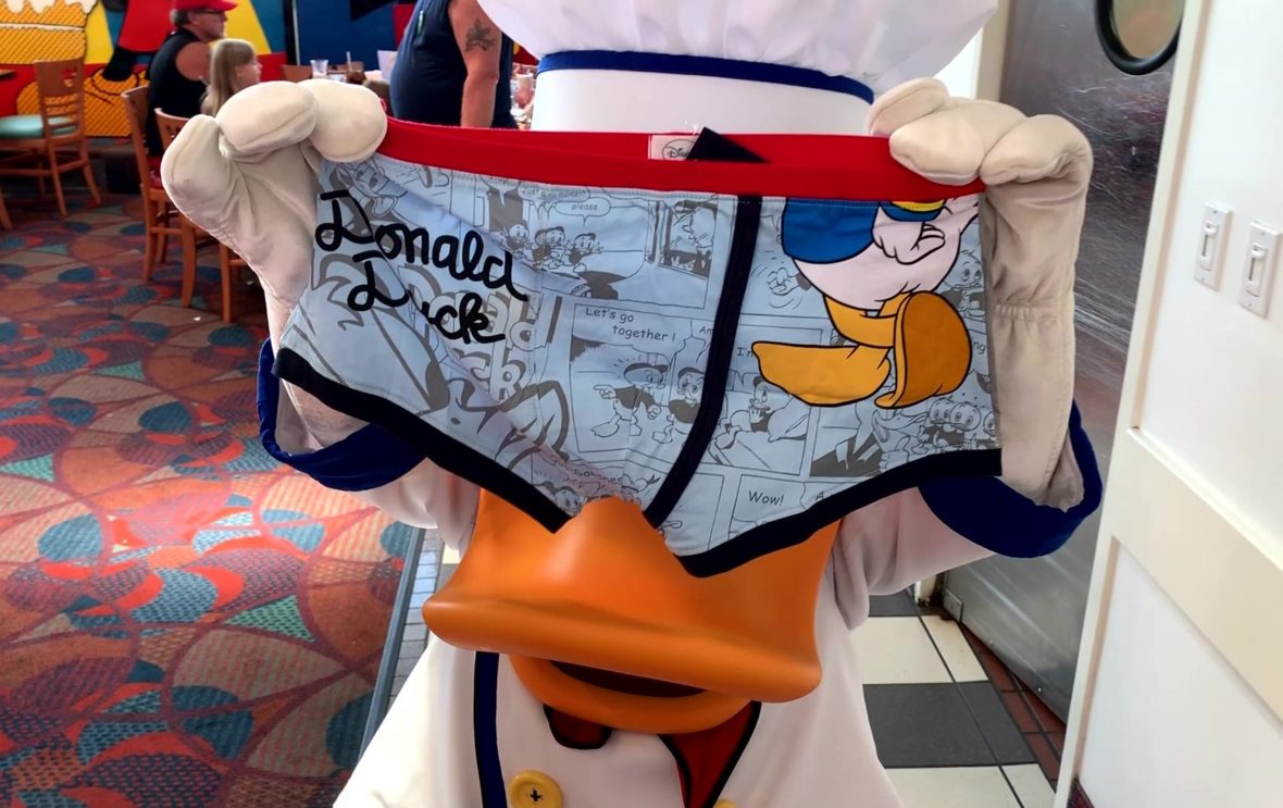 Best Meet and Greet with Donald Duck - Donald Duck's Underpants